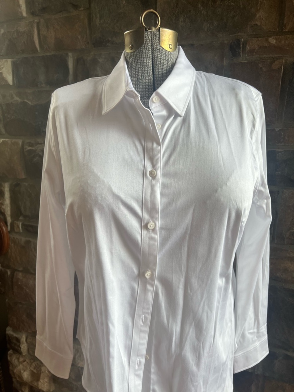 Banana Republic Classic White Button-Down Shirt